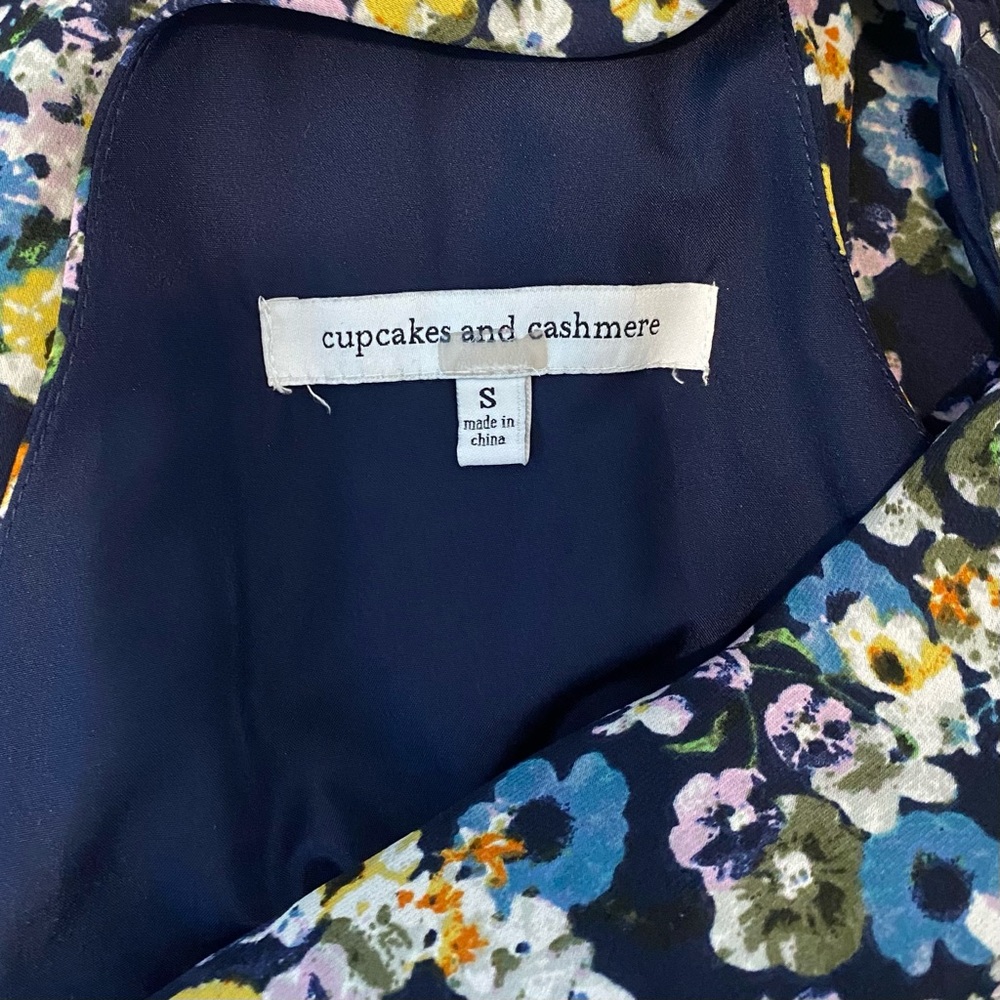 Cupcakes and Cashmere Meadow Romper - Picture 6 of 7